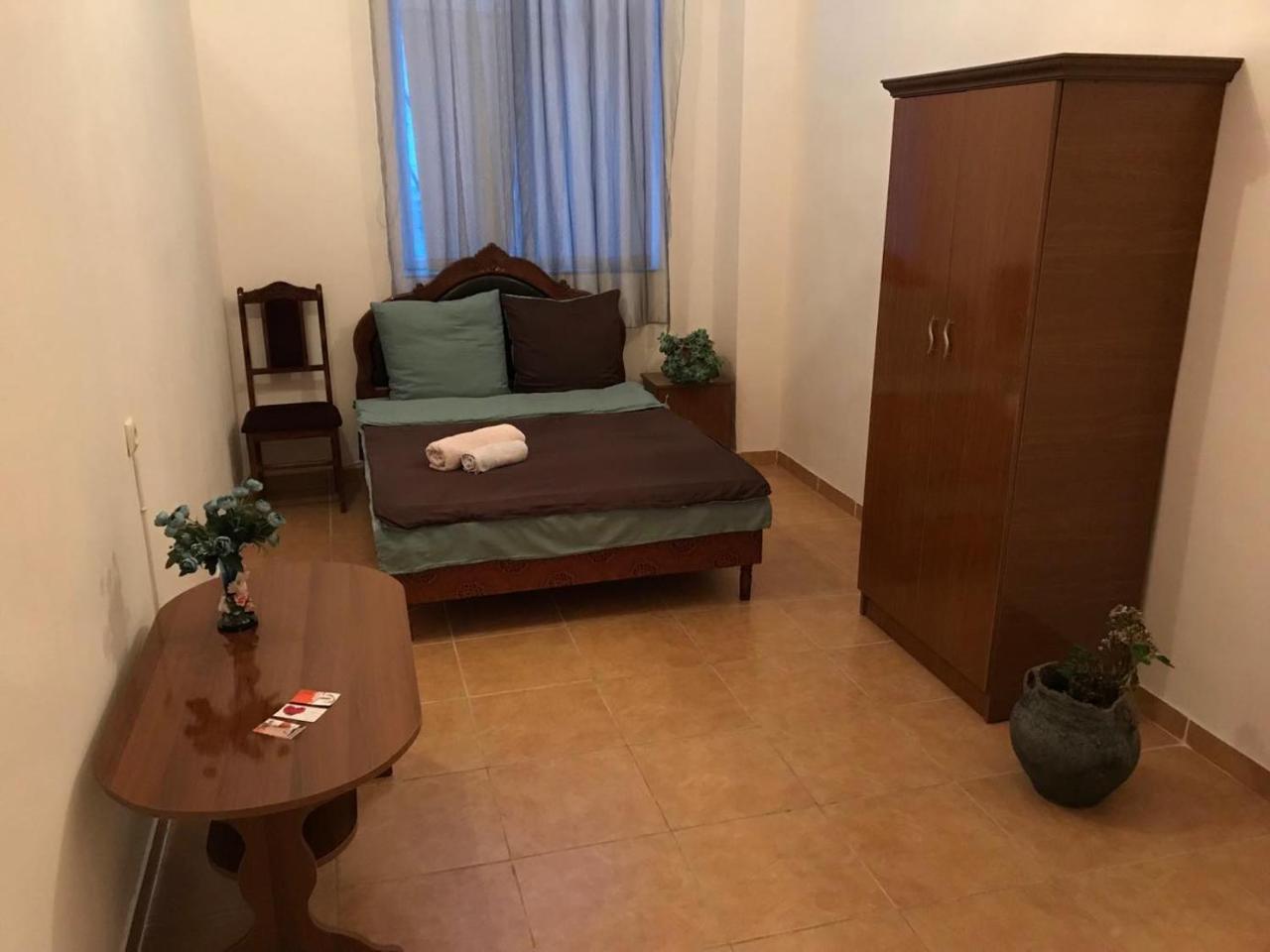 Light Guest House Ghiumri Exterior foto